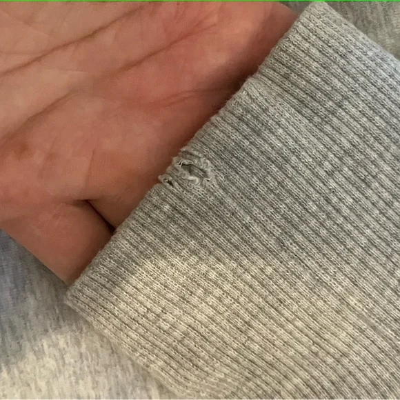 Lululemon split pullover - Picture 2 of 6